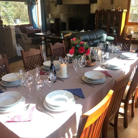 Villa Carballos Tomino